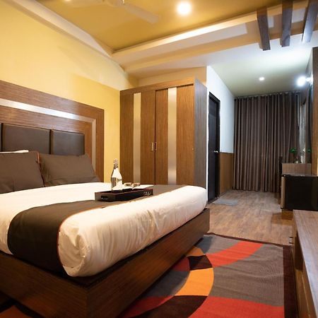 Super Collection O Golden Avenue Hotel Thiruvananthapuram Buitenkant foto